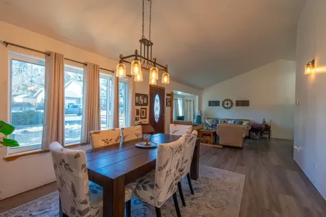 2322 SW Indian Avenue Redmond OR 97756