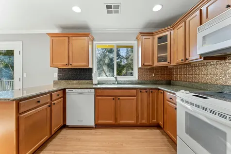 1313 NW Bellevue Place Grants Pass OR 97526
