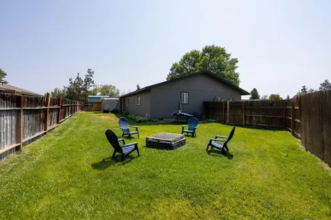 845 NW Maple Lane Redmond OR 97756
