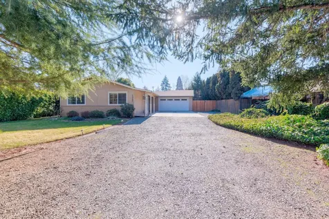 1345 E Park Street Grants Pass OR 97527