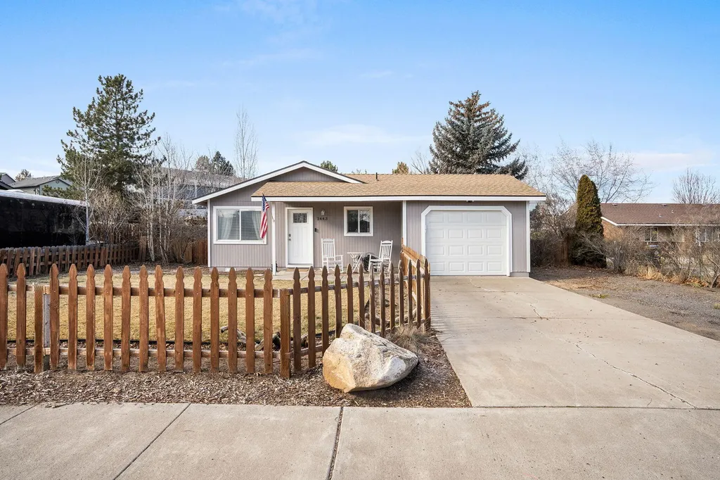 2443 SW 31st Street Redmond OR 97756