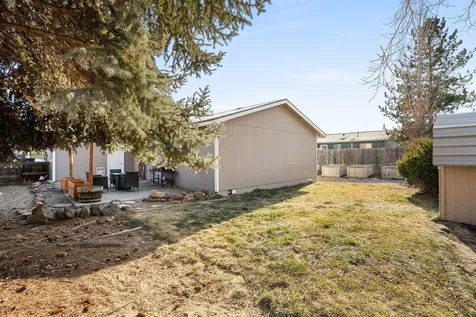 2443 SW 31st Street Redmond OR 97756