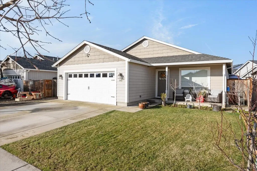 341 Isabel Drive Medford OR 97501