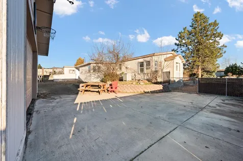 623 E Viewpoint Drive Culver OR 97734