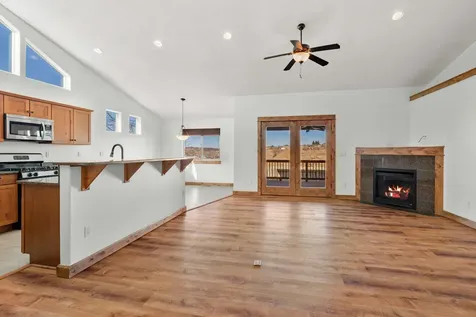 738 NE Marigold Street Madras OR 97741