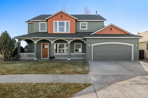 739 NE Marigold Street Madras OR 97741