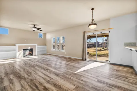 739 NE Marigold Street Madras OR 97741