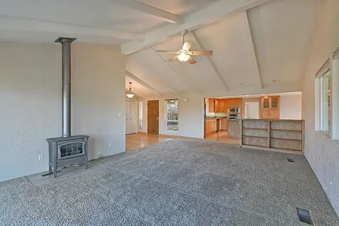 742 Fairway Court Ashland OR 97520