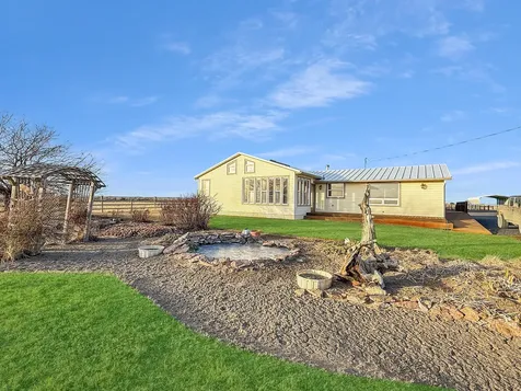 88265 Fairview Lane Christmas Valley OR 97641