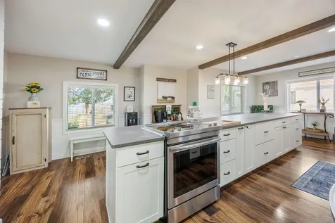 4955 Cherry Lane Medford OR 97504