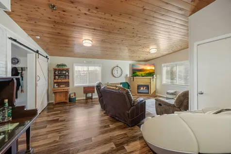 4955 Cherry Lane Medford OR 97504