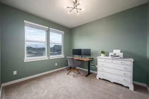 920 NW Teak Court Redmond OR 97756