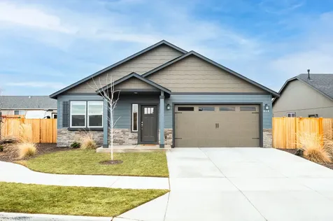 920 NW Teak Court Redmond OR 97756