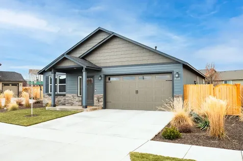920 NW Teak Court Redmond OR 97756