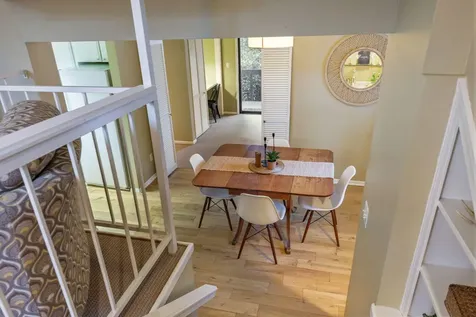 345 Ravenwood Place Ashland OR 97520