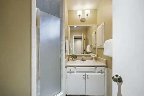 345 Ravenwood Place Ashland OR 97520