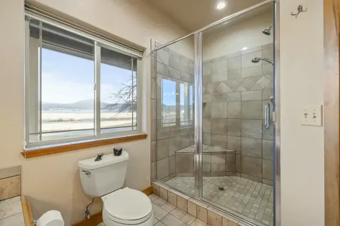 11251 Crystal Springs Road Klamath Falls OR 97603
