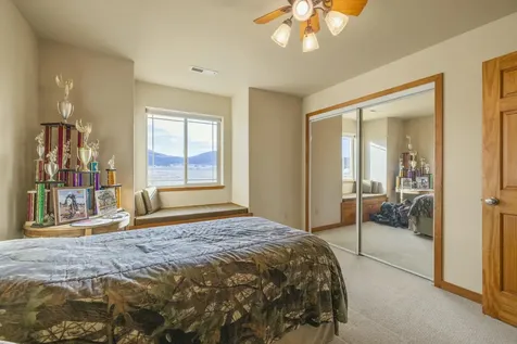 11251 Crystal Springs Road Klamath Falls OR 97603