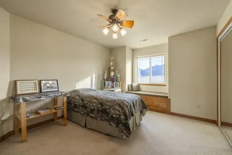 11251 Crystal Springs Road Klamath Falls OR 97603