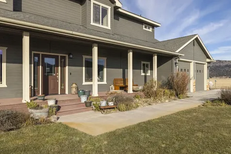 11251 Crystal Springs Road Klamath Falls OR 97603