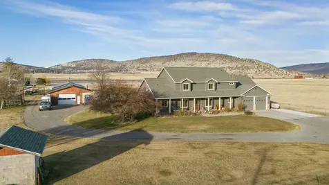 11251 Crystal Springs Road Klamath Falls OR 97603