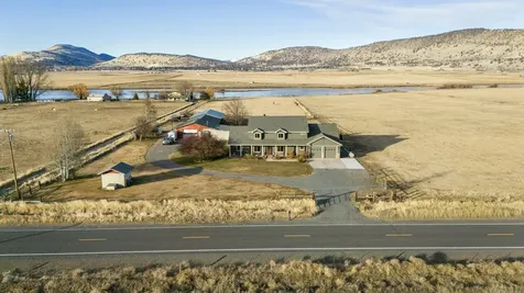 11251 Crystal Springs Road Klamath Falls OR 97603