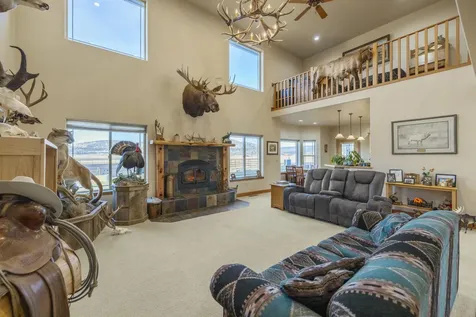 11251 Crystal Springs Road Klamath Falls OR 97603