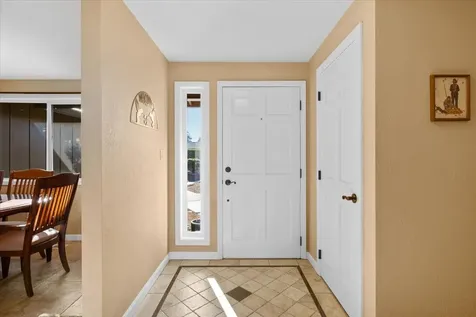 3023 Crystal Mountain Avenue Medford OR 97504