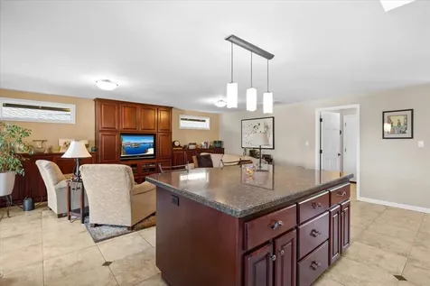 3023 Crystal Mountain Avenue Medford OR 97504