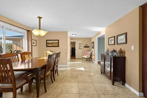 3023 Crystal Mountain Avenue Medford OR 97504