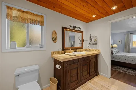 3023 Crystal Mountain Avenue Medford OR 97504