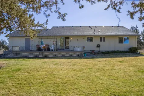 5975 NE 41st Street Redmond OR 97756