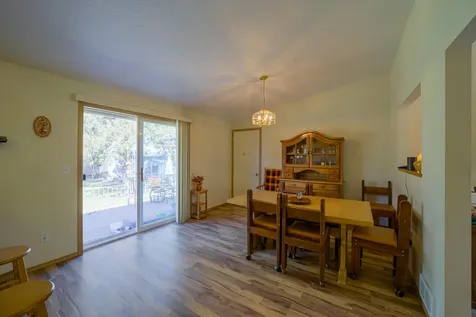 5975 NE 41st Street Redmond OR 97756