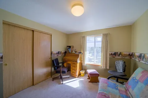 5975 NE 41st Street Redmond OR 97756