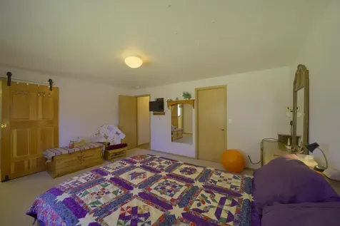 5975 NE 41st Street Redmond OR 97756