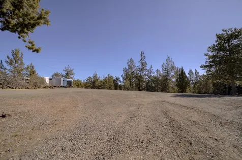 5975 NE 41st Street Redmond OR 97756