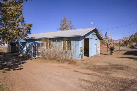 5975 NE 41st Street Redmond OR 97756