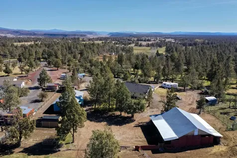 5975 NE 41st Street Redmond OR 97756