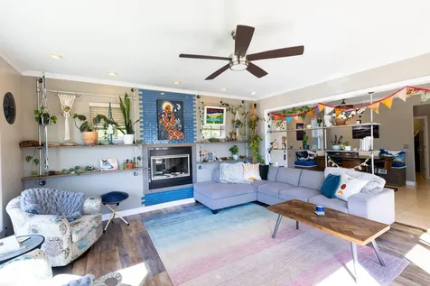 101 Elizabeth Court Mosier OR 97040