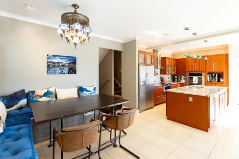 101 Elizabeth Court Mosier OR 97040