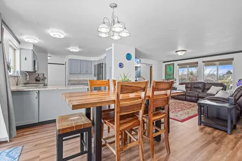 976 Springbrook Court Medford OR 97504