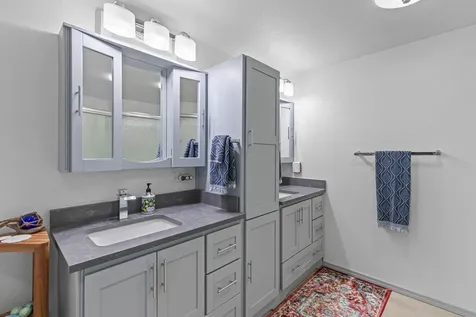 976 Springbrook Court Medford OR 97504