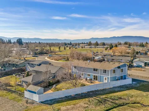 976 Springbrook Court Medford OR 97504