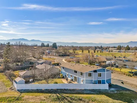 976 Springbrook Court Medford OR 97504