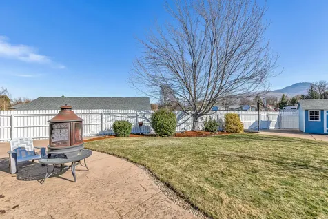 976 Springbrook Court Medford OR 97504