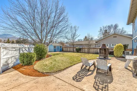976 Springbrook Court Medford OR 97504