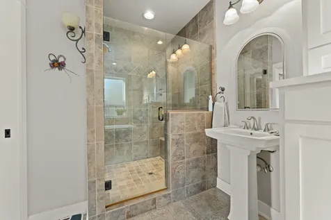 183 NE Ausland Drive Grants Pass OR 97526