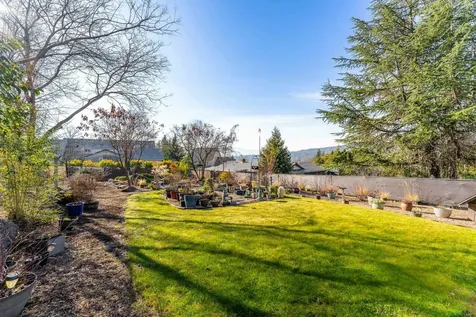 183 NE Ausland Drive Grants Pass OR 97526
