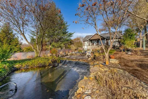 183 NE Ausland Drive Grants Pass OR 97526
