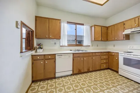 169 Ohio Street Ashland OR 97520